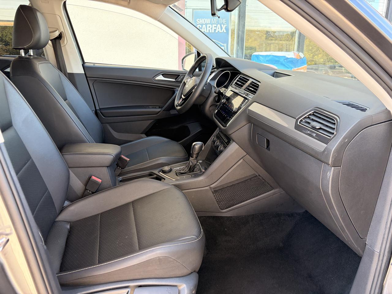 Volkswagen Tiguan SE 4Motion 2021