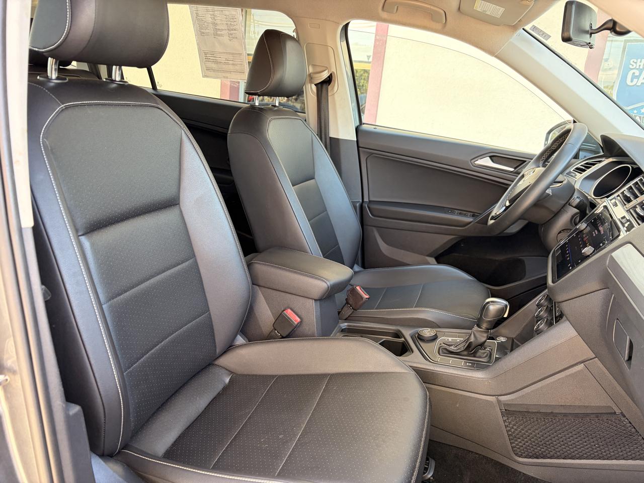 Volkswagen Tiguan SE 4Motion 2021