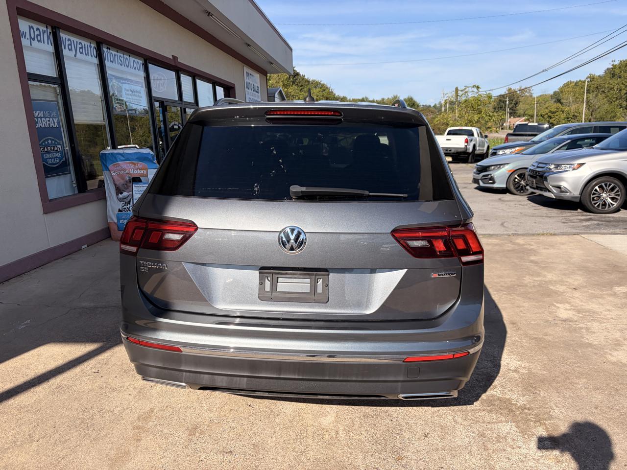 Volkswagen Tiguan SE 4Motion 2021