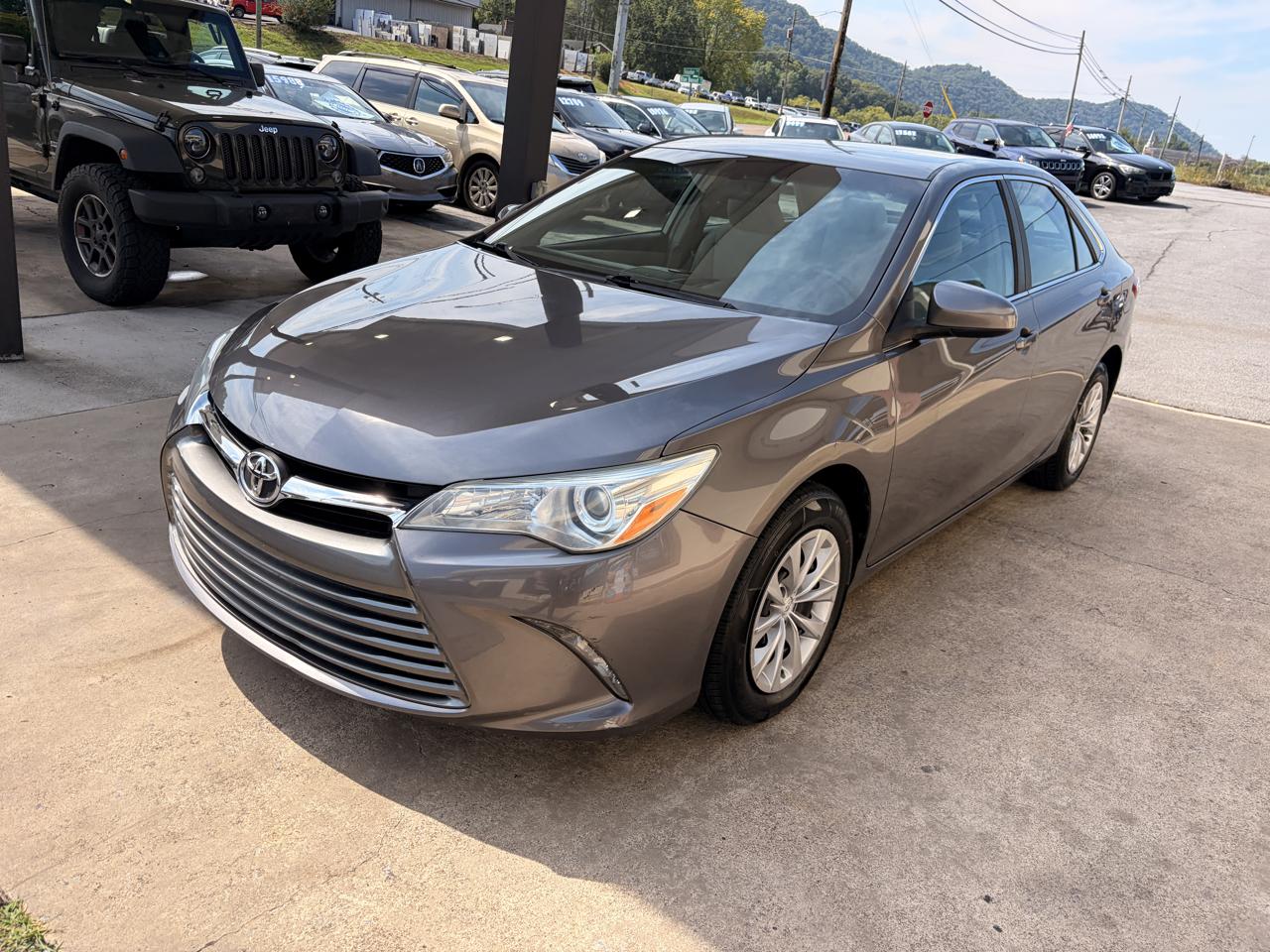 Toyota Camry LE 2016