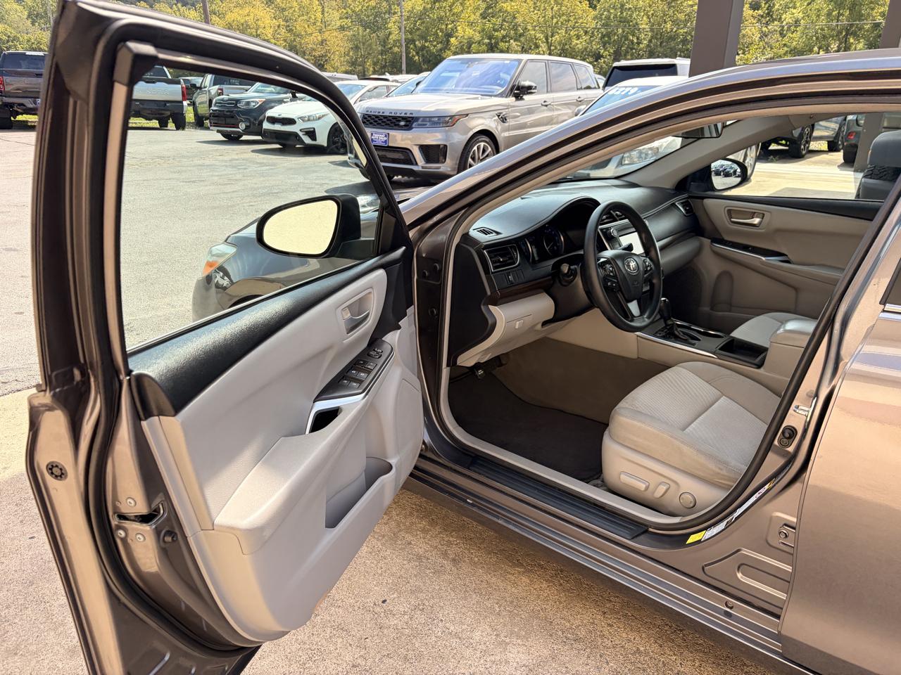 Toyota Camry LE 2016
