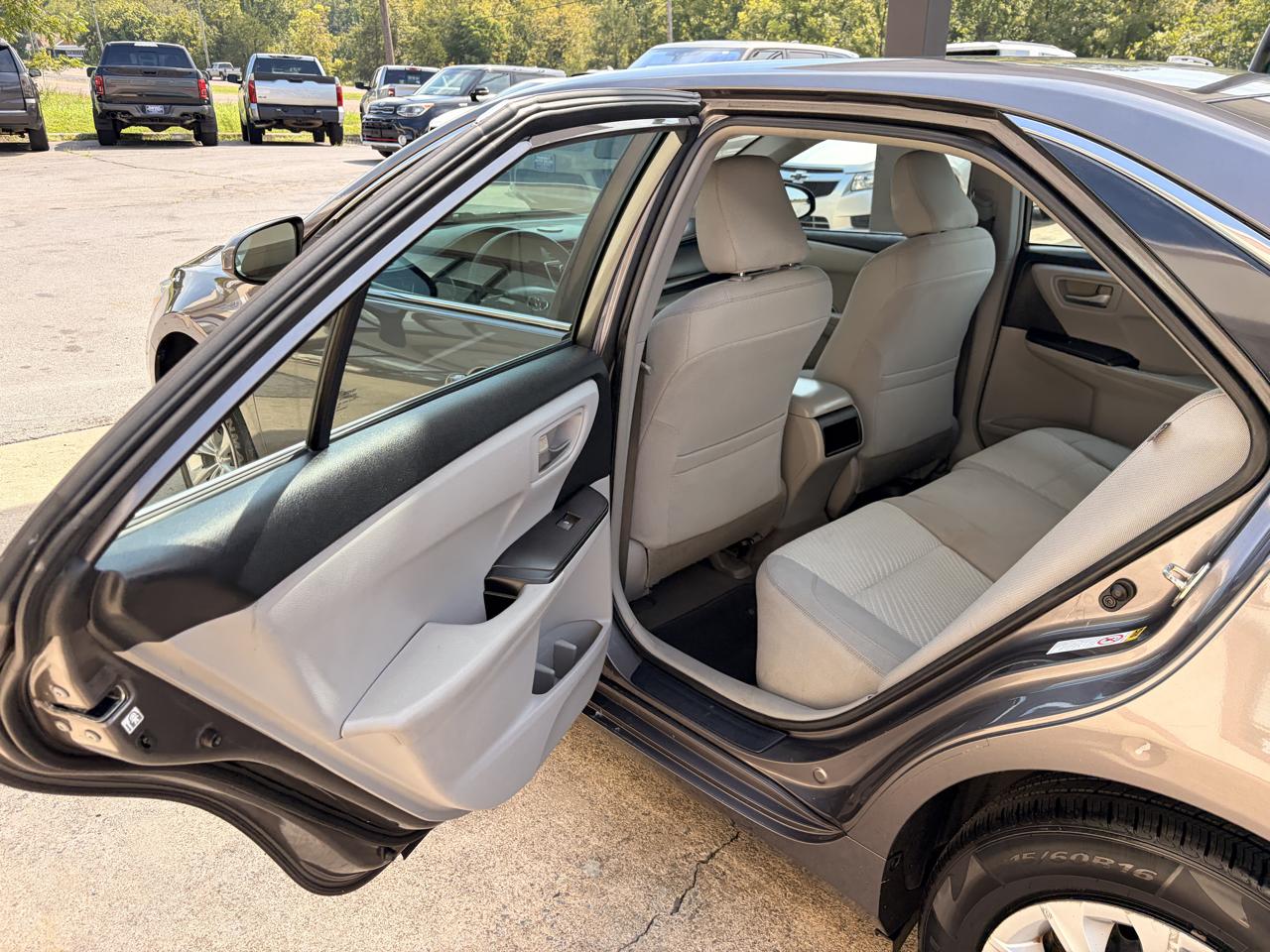 Toyota Camry LE 2016