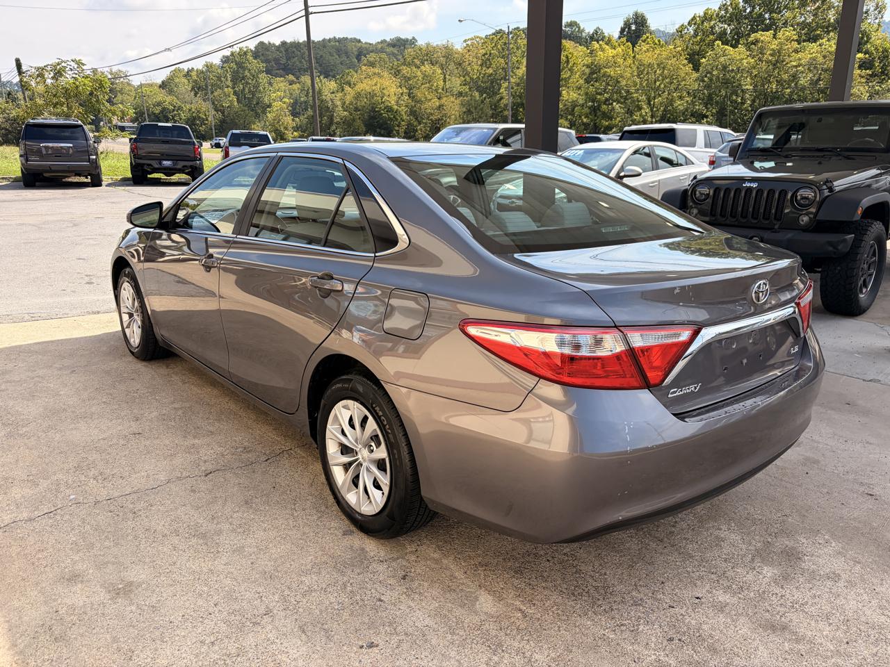 Toyota Camry LE 2016