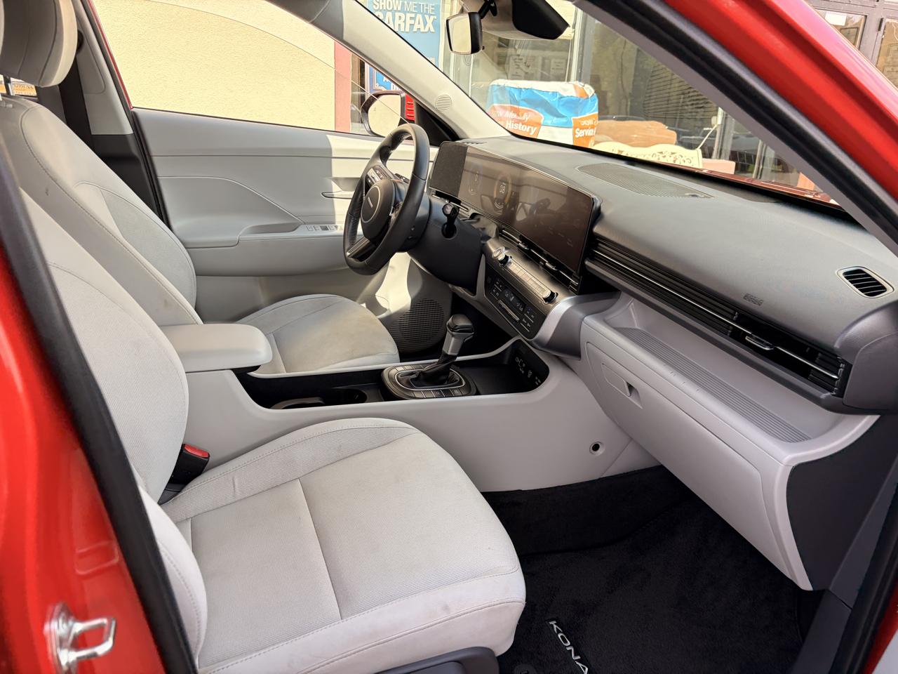Hyundai Kona SEL AWD 2025
