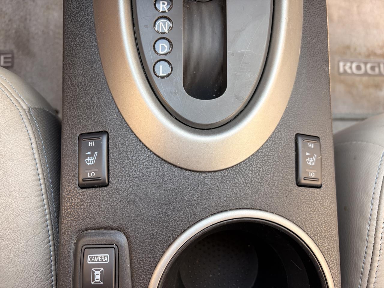 Nissan Rogue photo 12