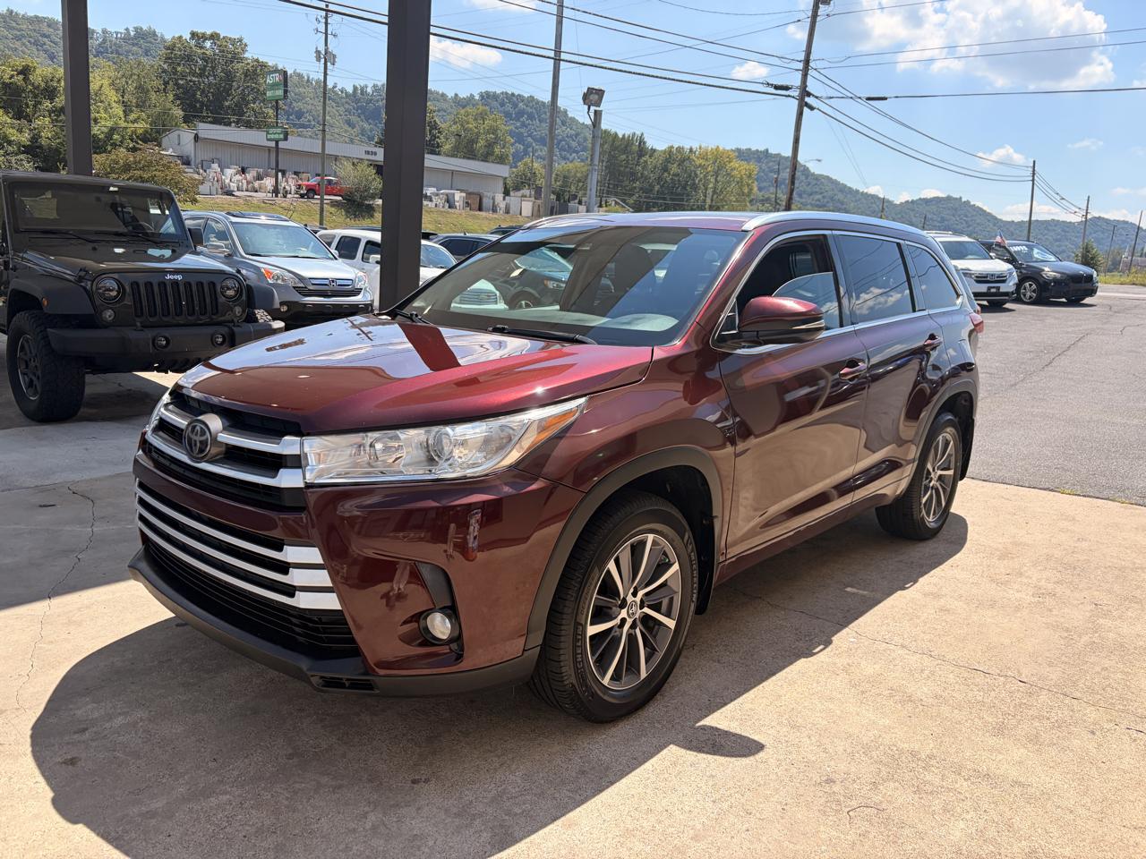 Toyota Highlander SE AWD V6 2018