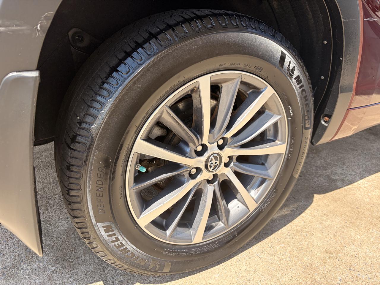 Toyota Highlander SE AWD V6 2018