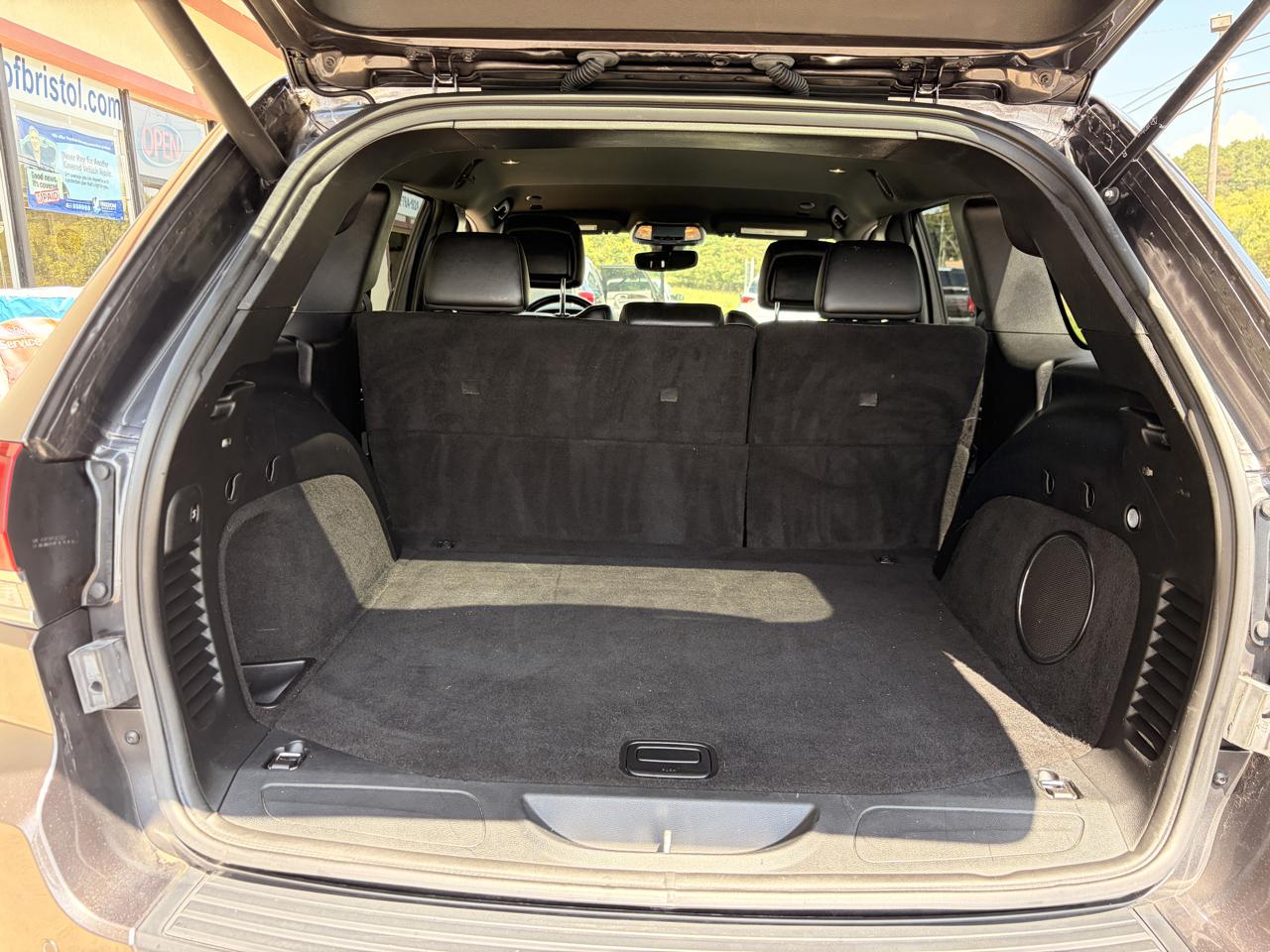 Jeep Grand Cherokee photo 15