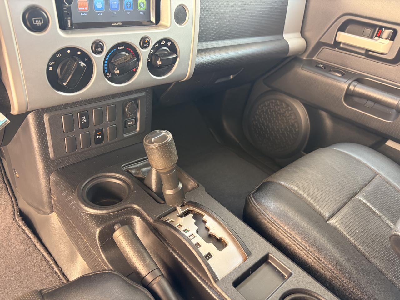 Toyota FJ Cruiser 4WD AT 2007