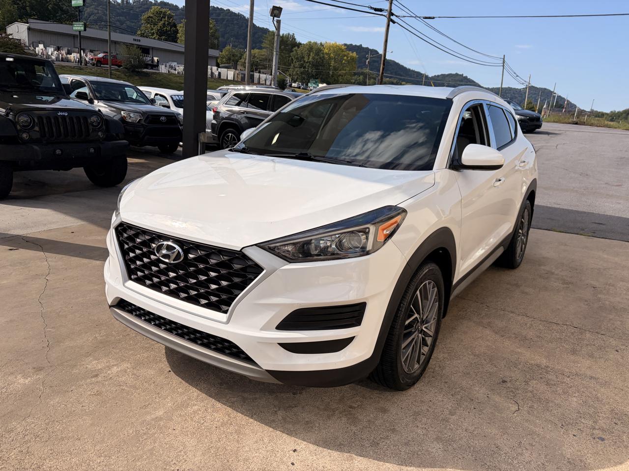 Hyundai Tucson photo 3