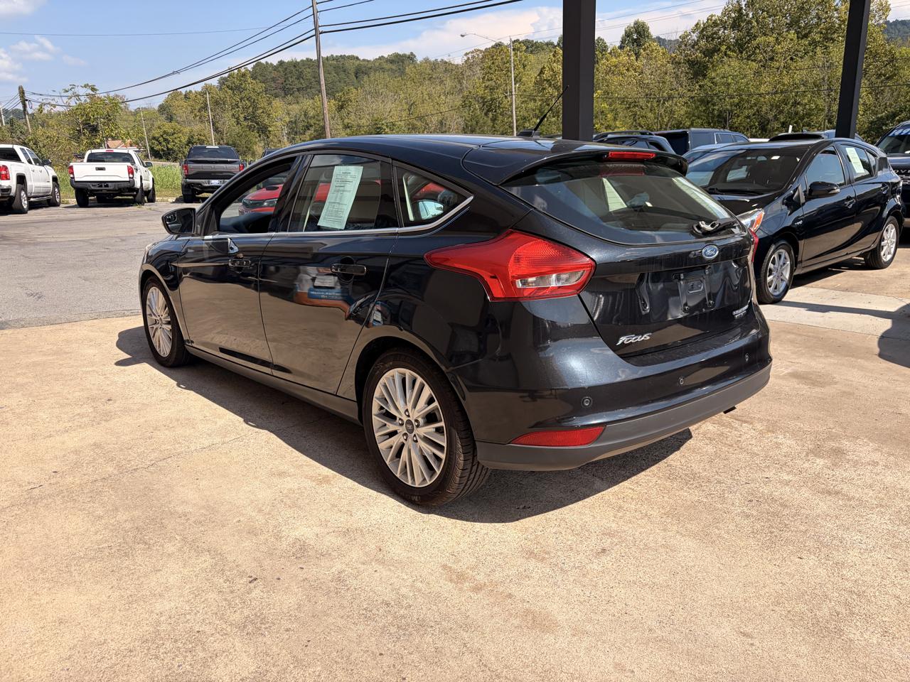 Ford Focus photo 19