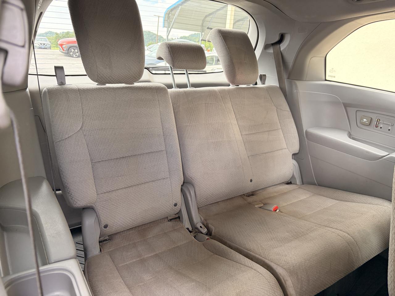 Honda Odyssey photo 14