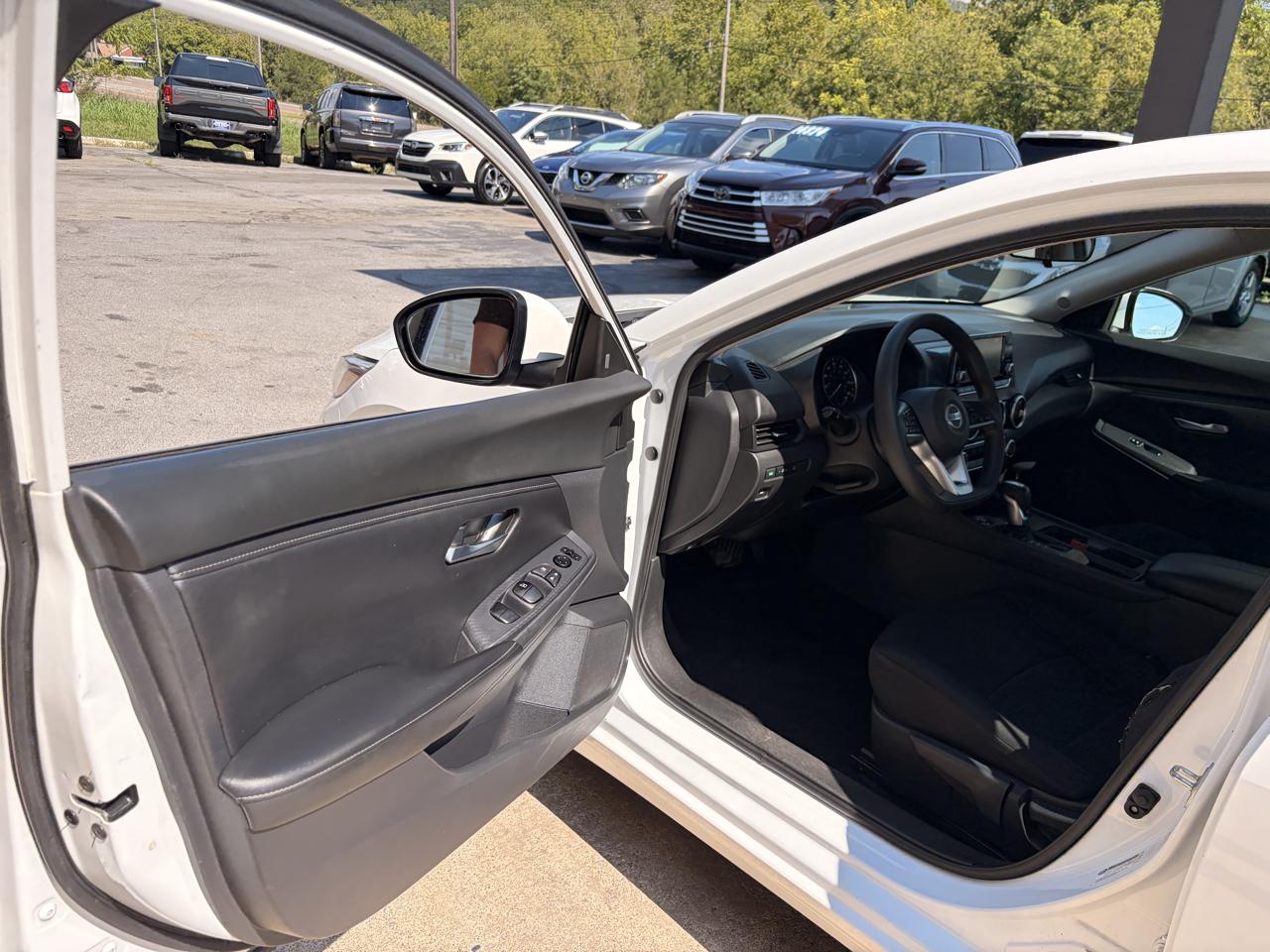 Nissan Sentra photo 4