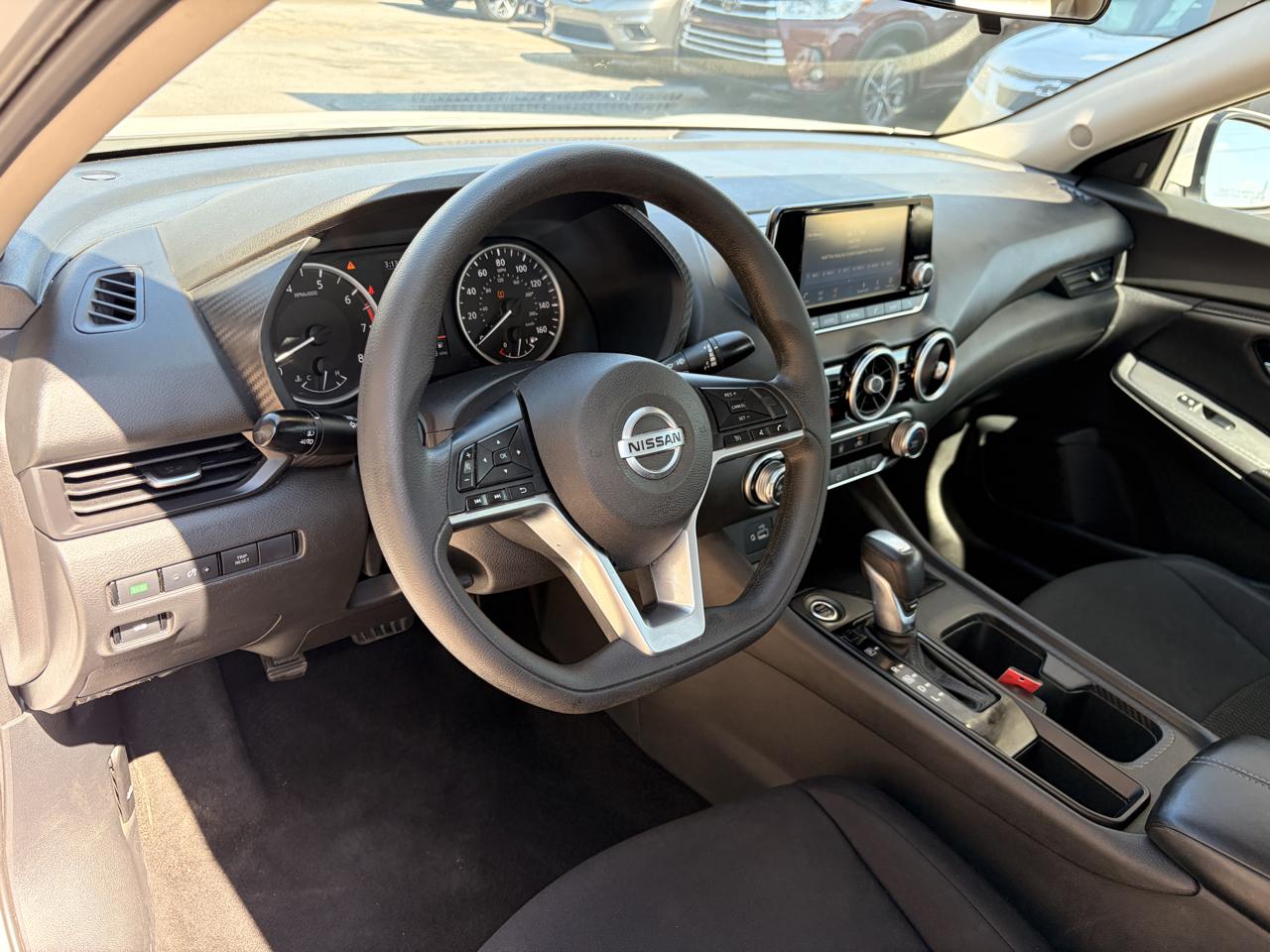Nissan Sentra photo 6