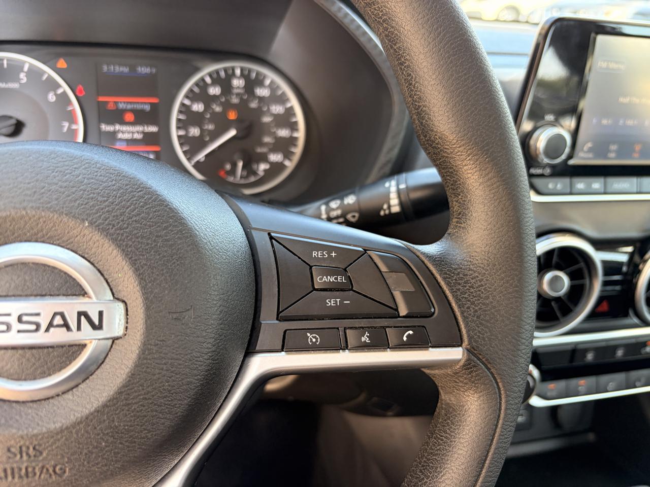 Nissan Sentra photo 9