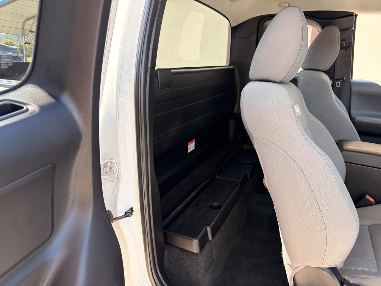 Toyota Tacoma SR5 Access Cab I4 6AT 2WD 2022