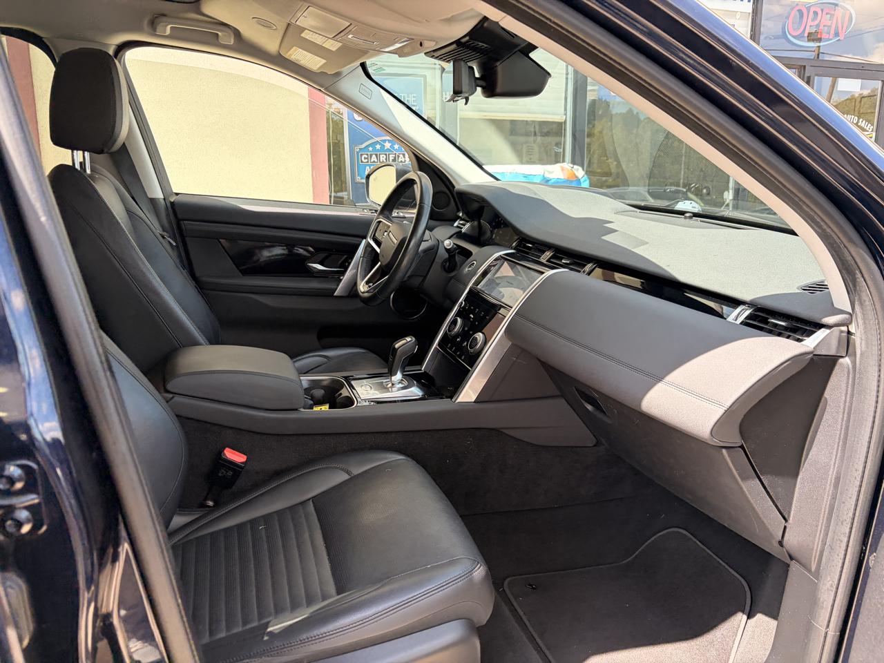 Land Rover Discovery Sport photo 21