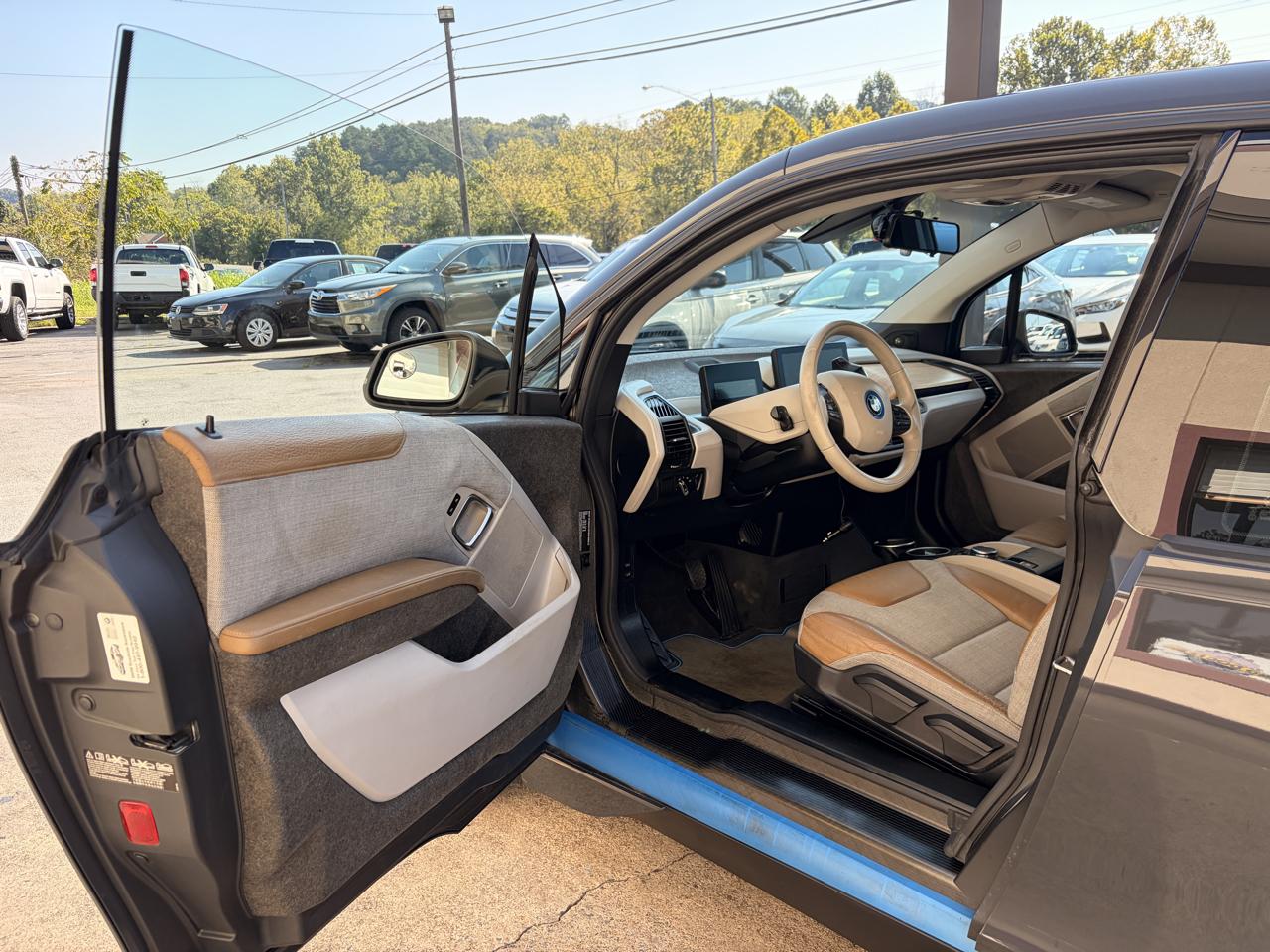 BMW i3 photo 4