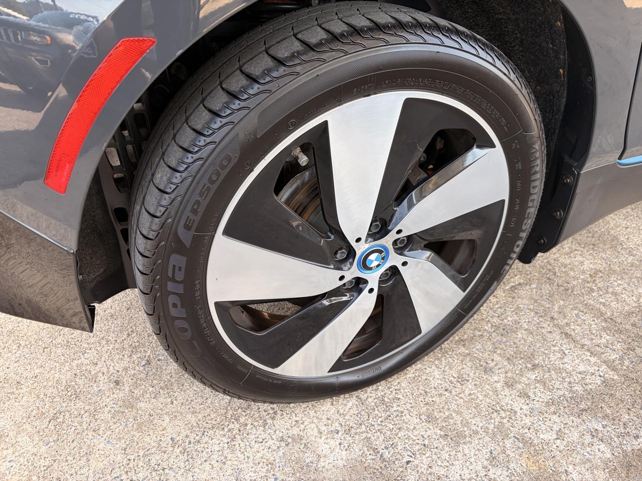 BMW i3 photo 17