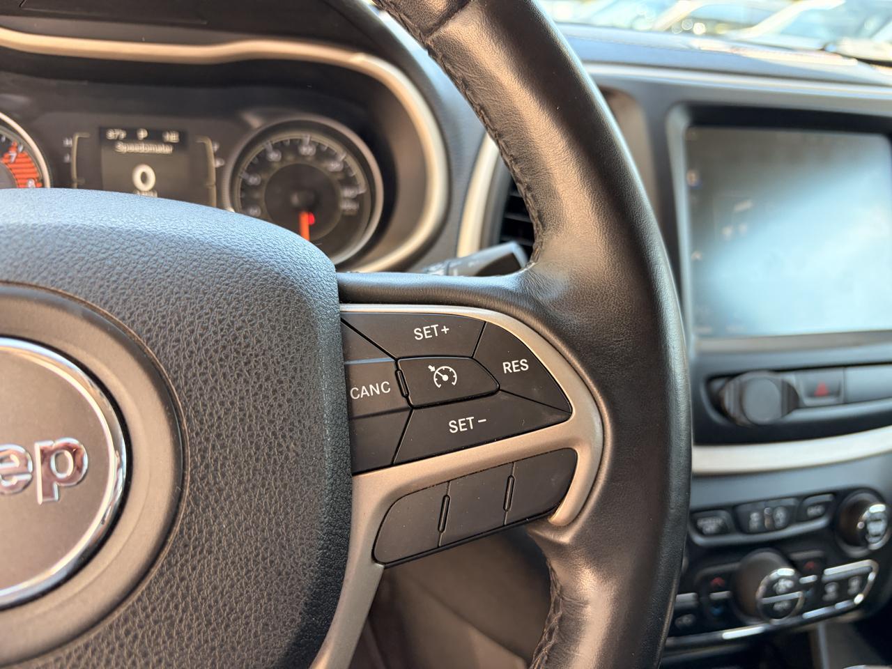 Jeep Cherokee Latitude 4WD 2016