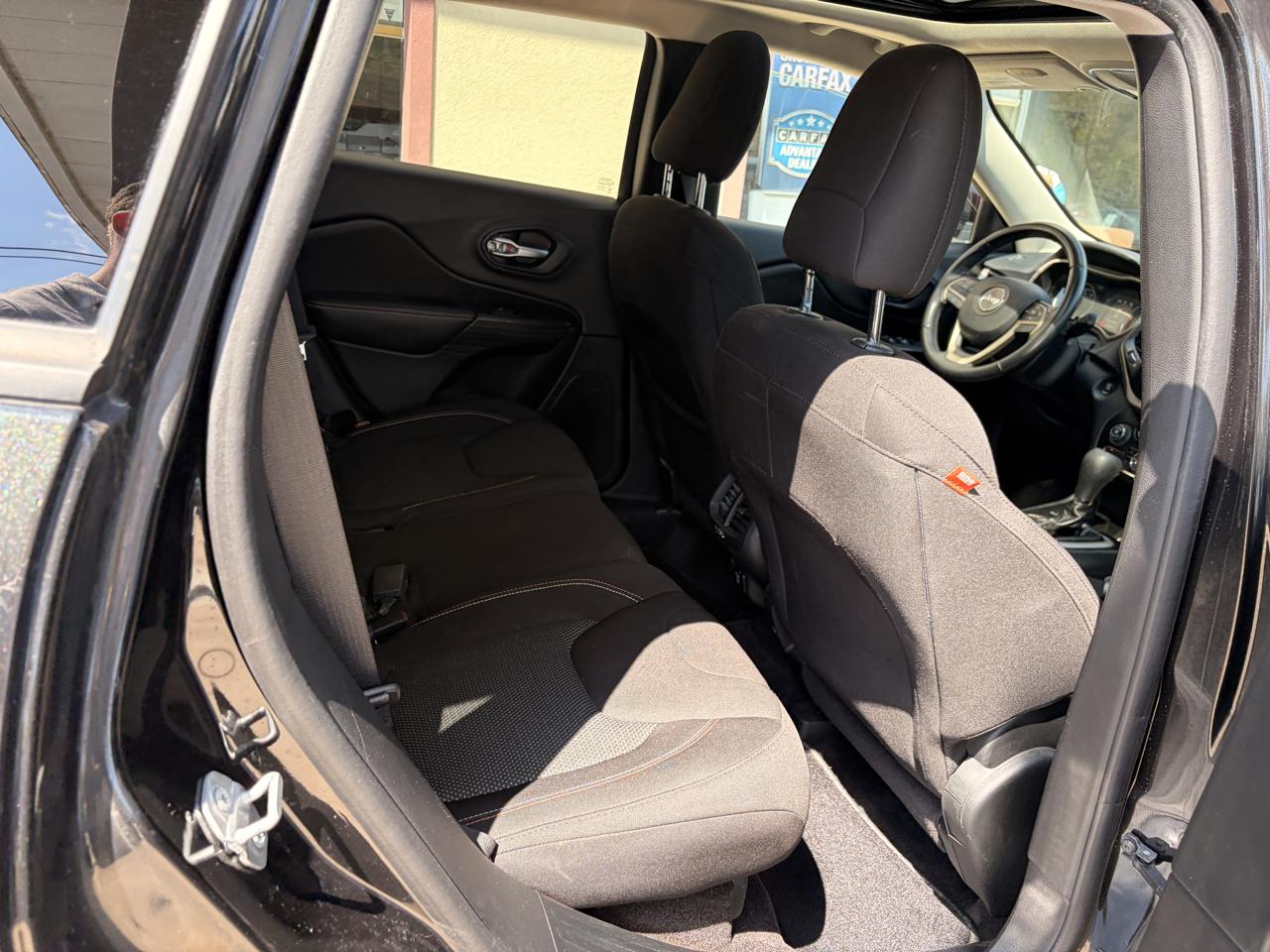 Jeep Cherokee Latitude 4WD 2016