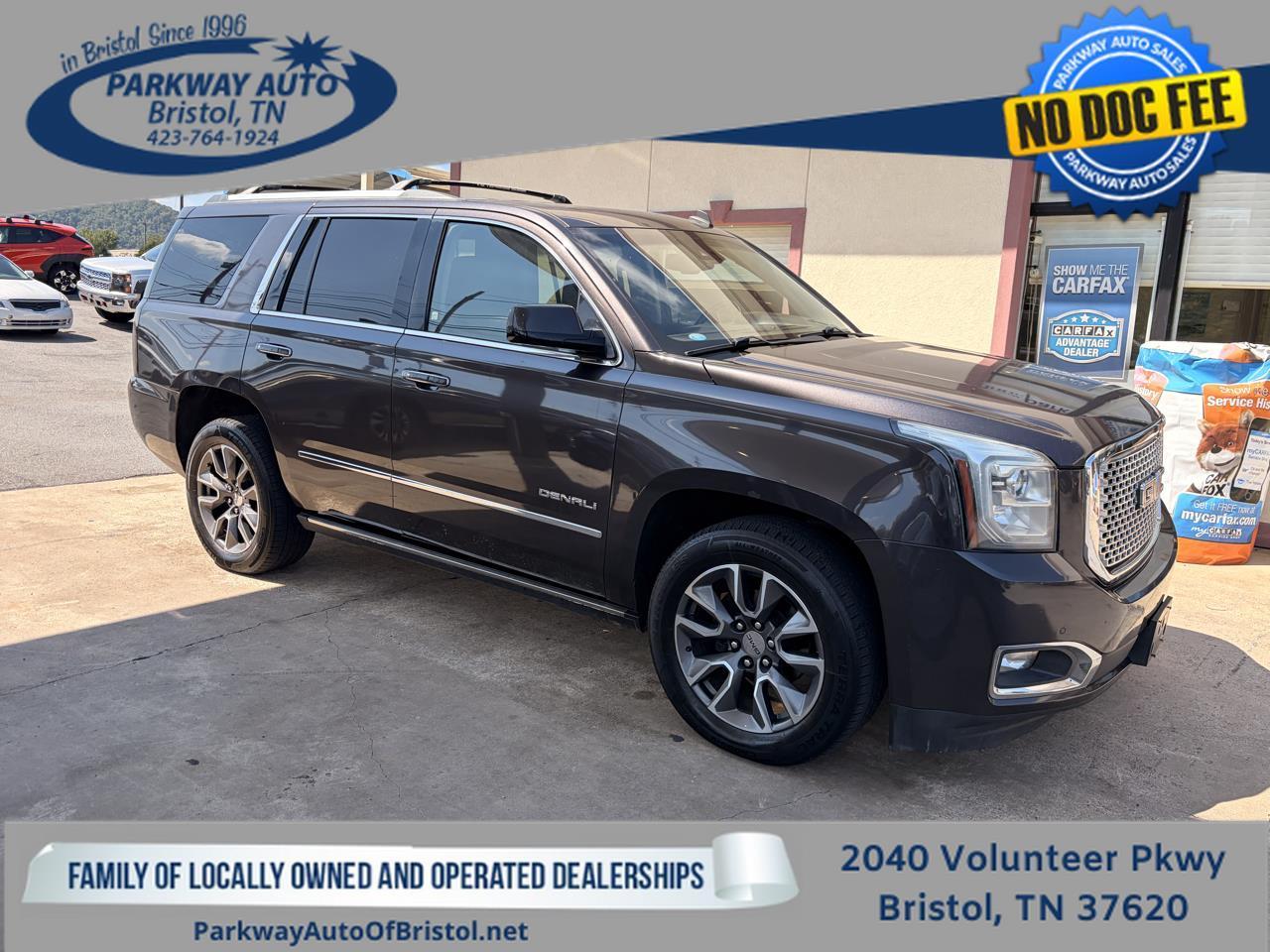 GMC Yukon Denali 4WD 2015