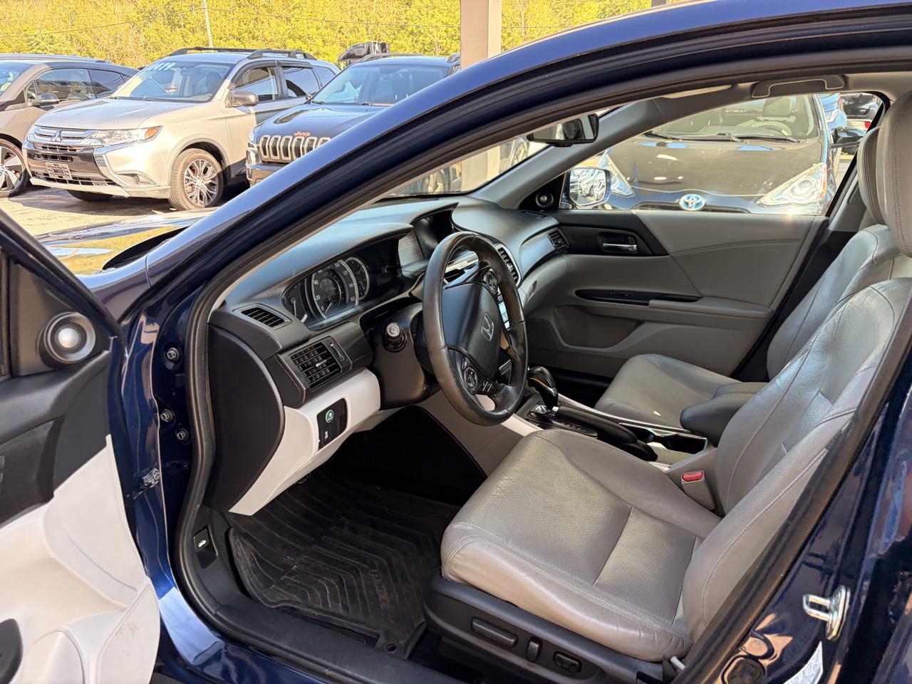 Honda Accord EX-L Sedan CVT 2013