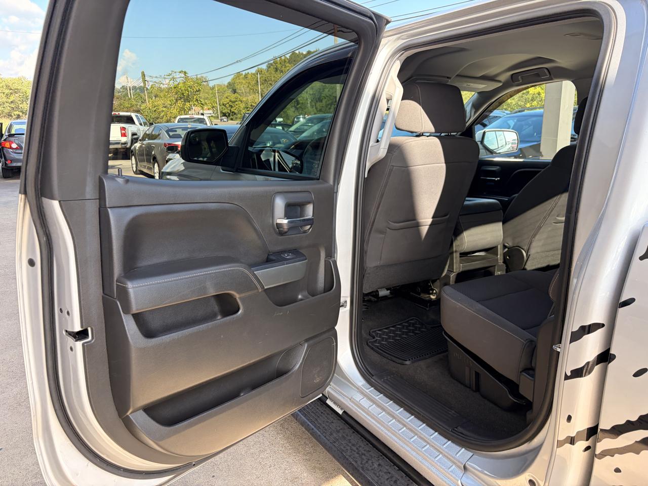 Chevrolet Silverado 1500 LT Crew Cab 4WD 2018