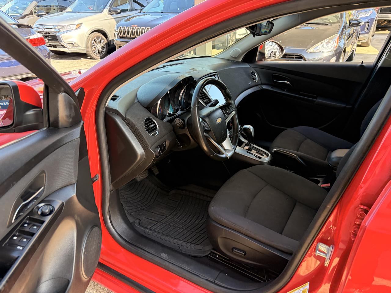 Chevrolet Cruze 1LT 2012