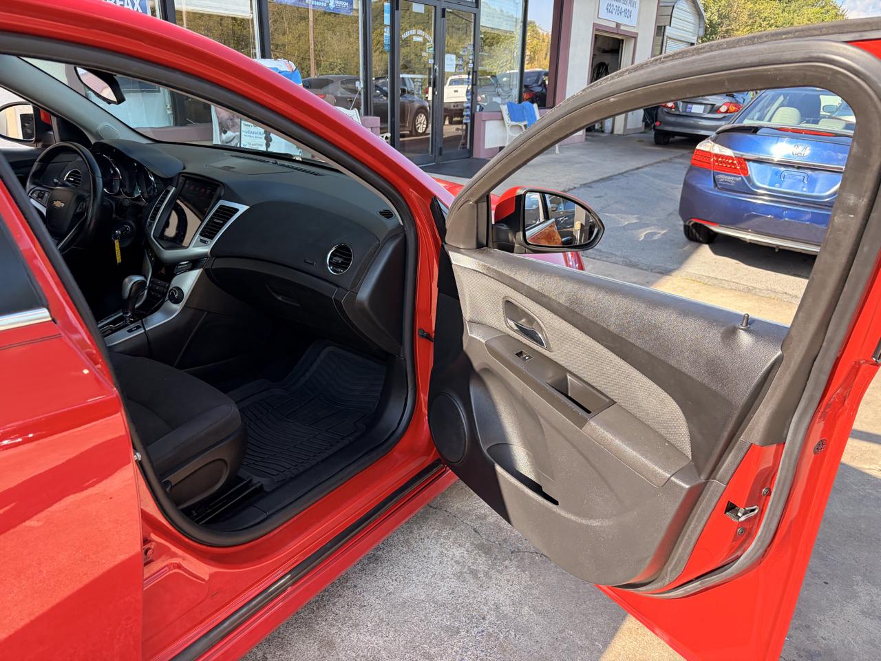Chevrolet Cruze 1LT 2012