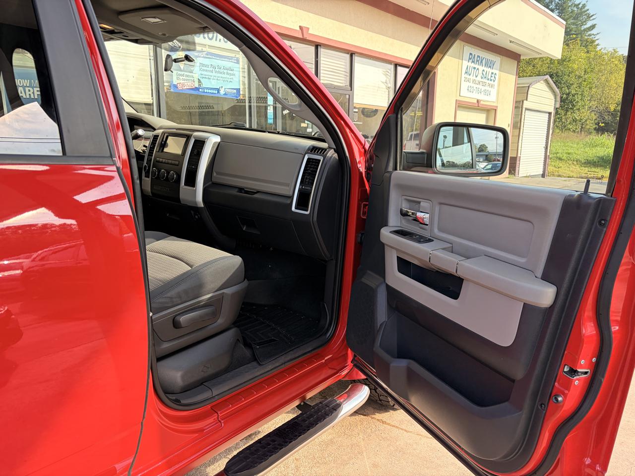 Dodge 1500 Sport Quad Cab 4WD 2010