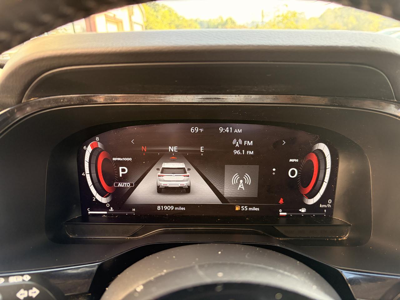 Nissan Pathfinder Platinum 4WD 2023