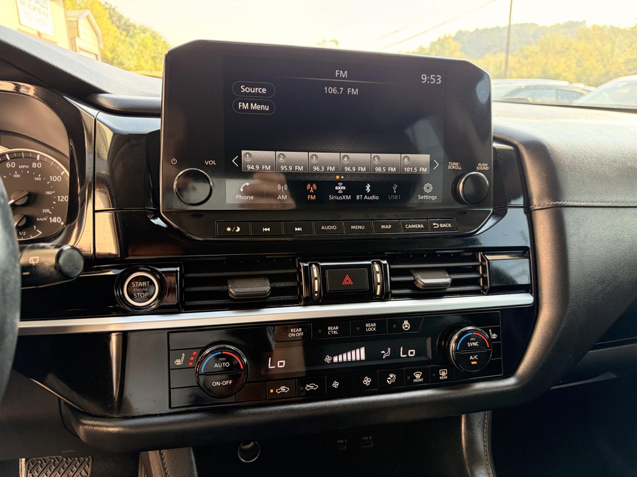 Nissan Pathfinder SL 4WD 2022