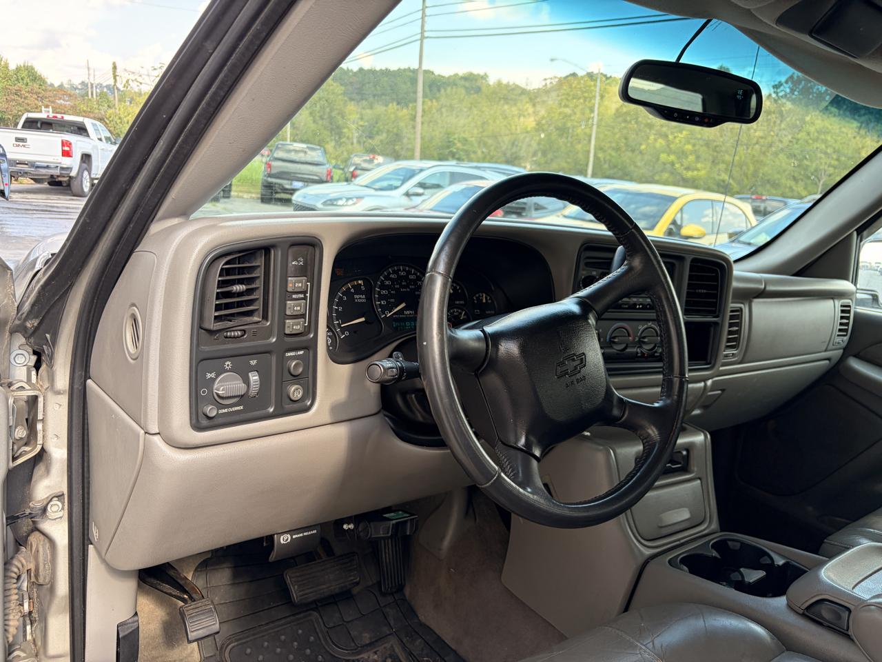 Chevrolet Silverado 2500HD Crew Cab Long Bed 4WD 2002