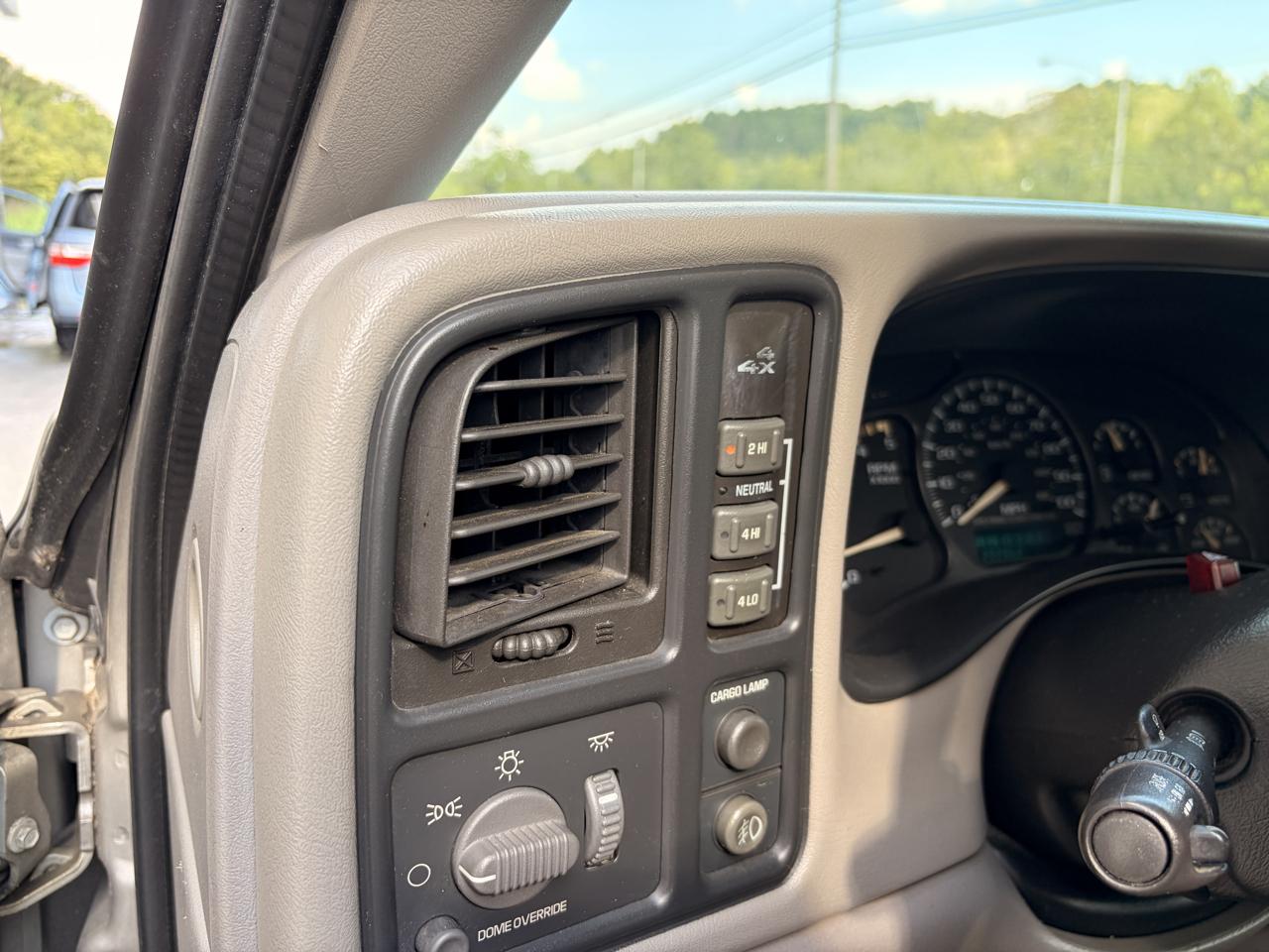 Chevrolet Silverado 2500HD Crew Cab Long Bed 4WD 2002