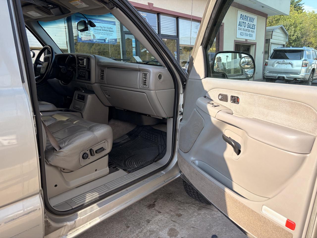 Chevrolet Silverado 2500HD Crew Cab Long Bed 4WD 2002
