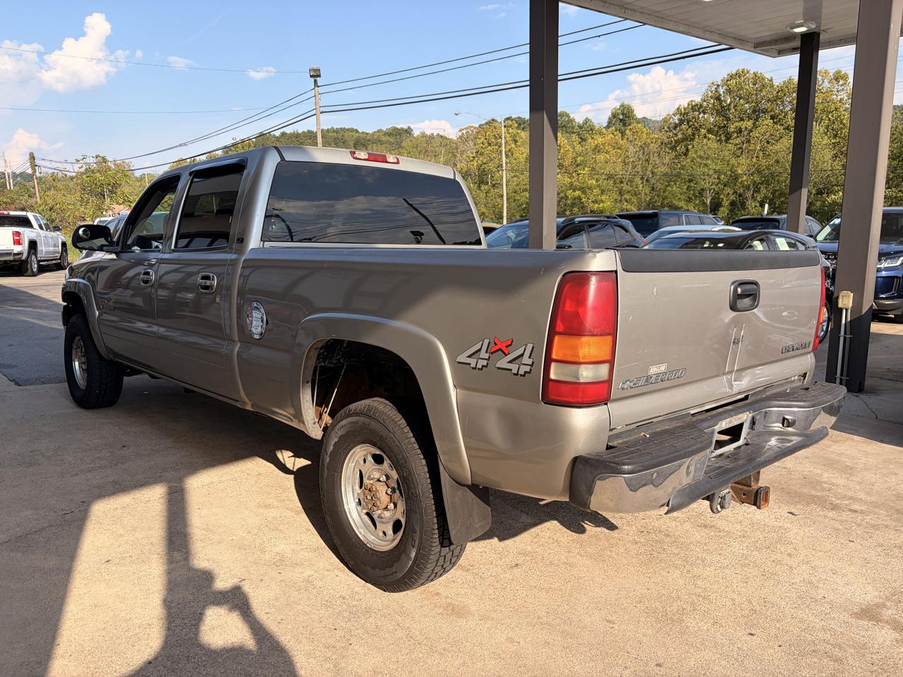 Chevrolet Silverado 2500HD Crew Cab Long Bed 4WD 2002