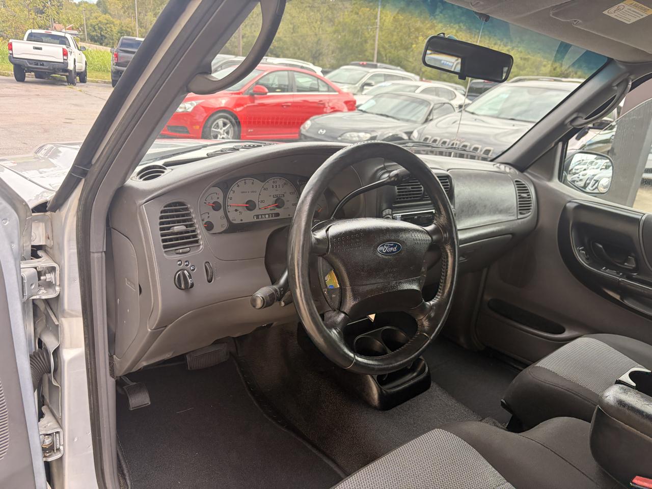 Ford Ranger photo 6