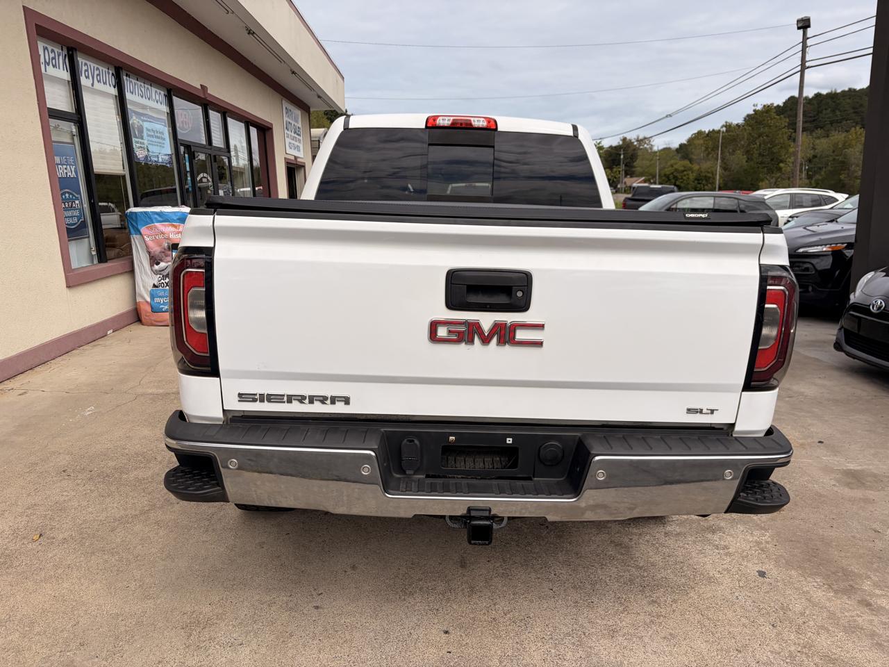 GMC Sierra photo 21