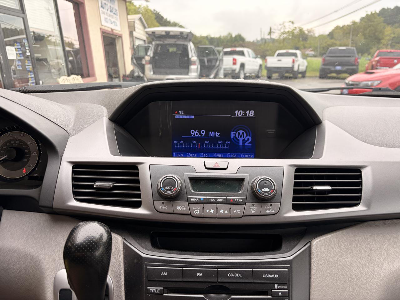 Honda Odyssey photo 10