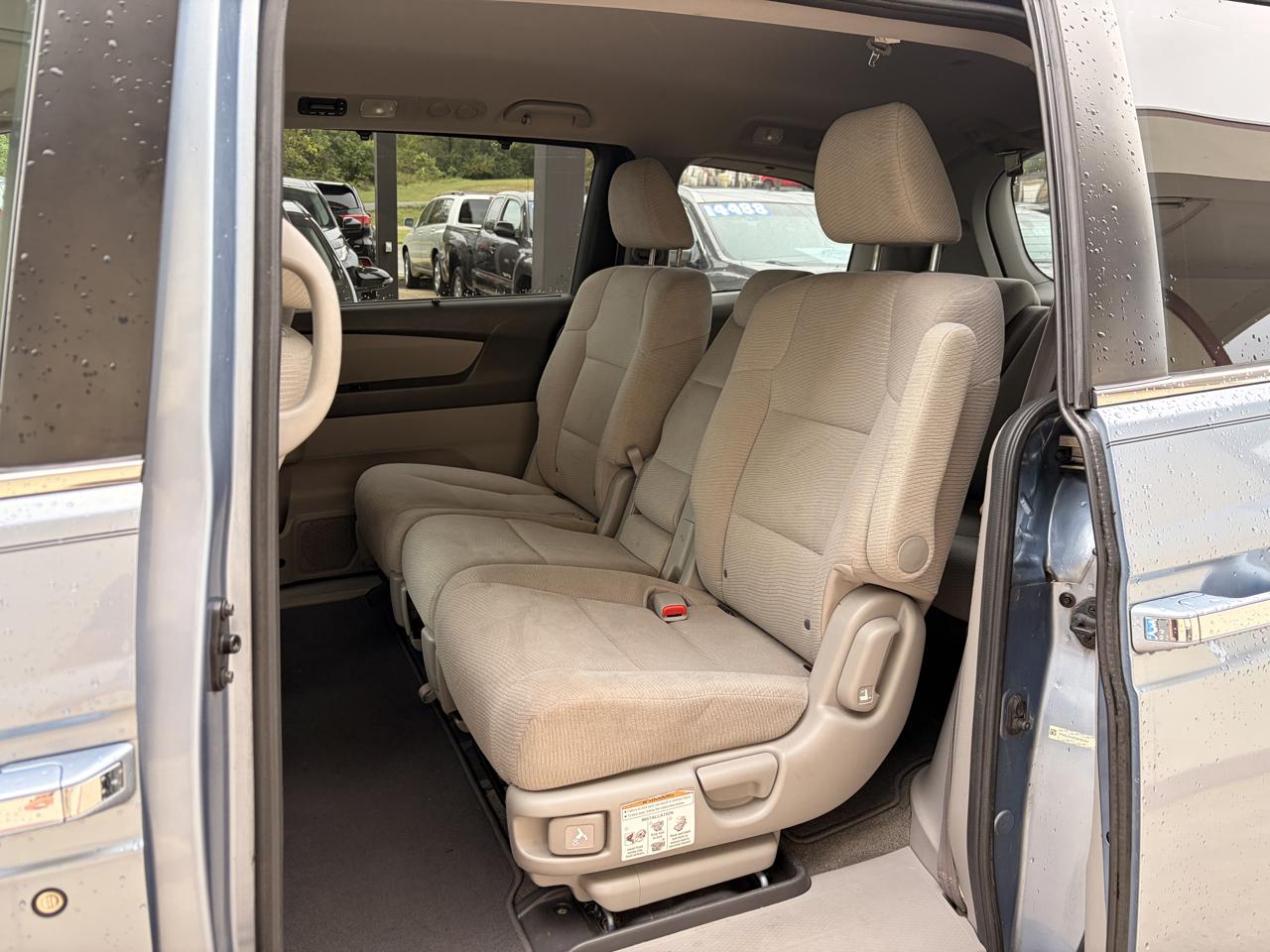 Honda Odyssey photo 13