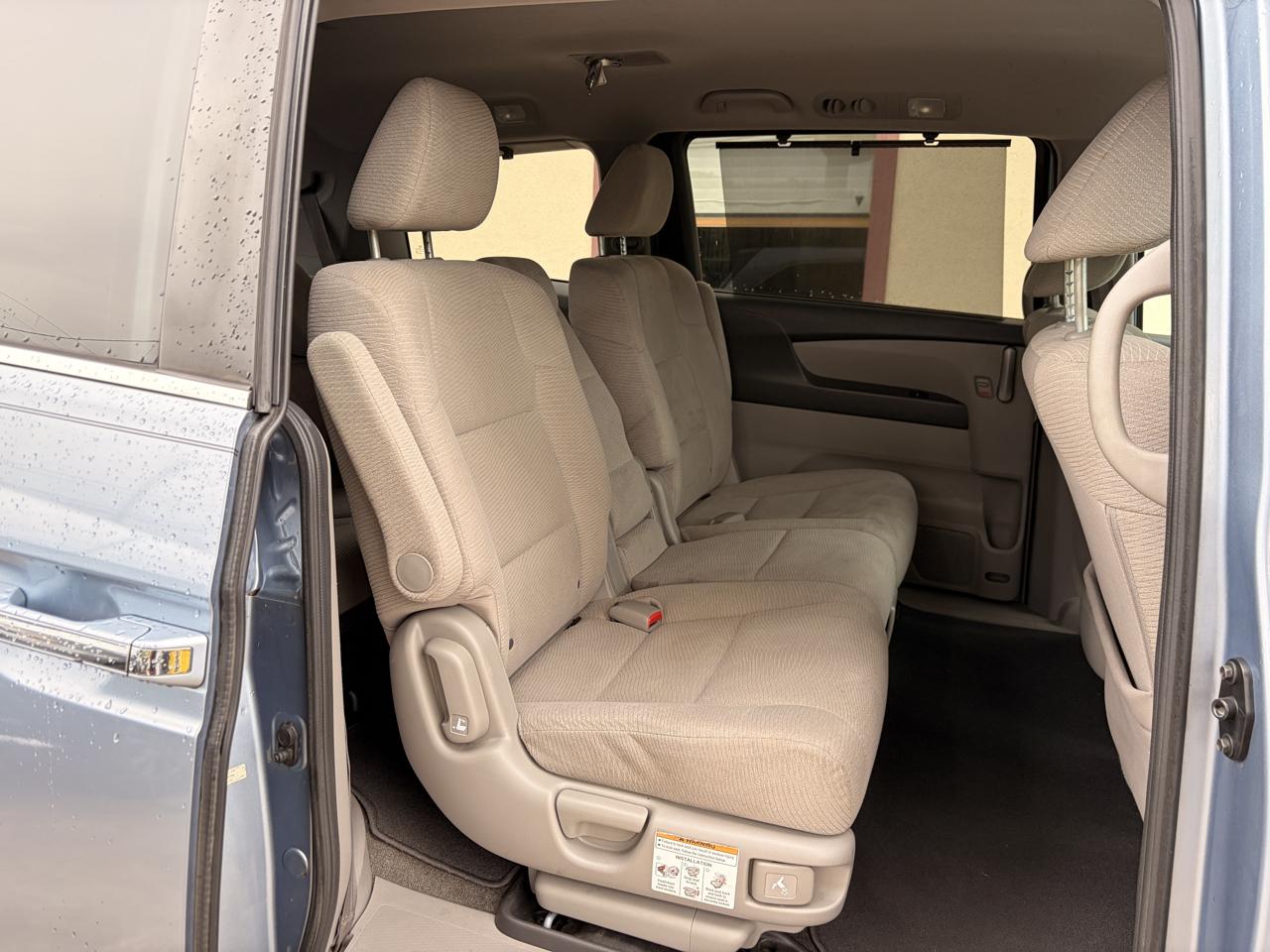 Honda Odyssey photo 17
