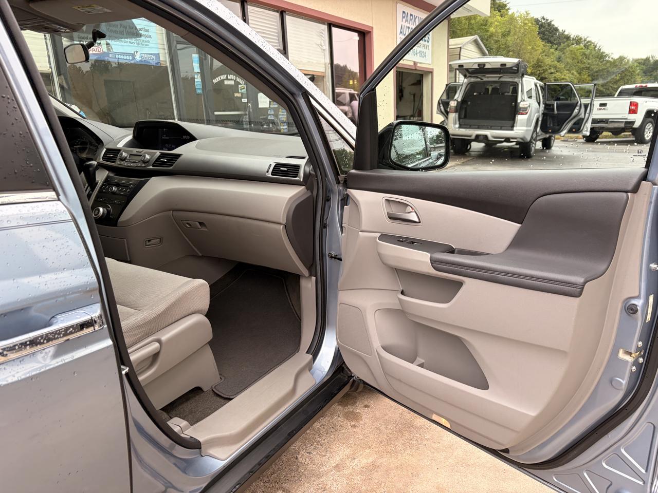 Honda Odyssey photo 19