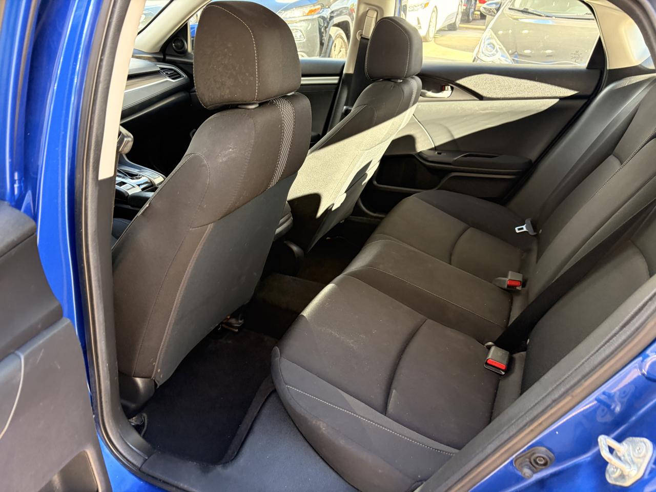 Honda Civic photo 11