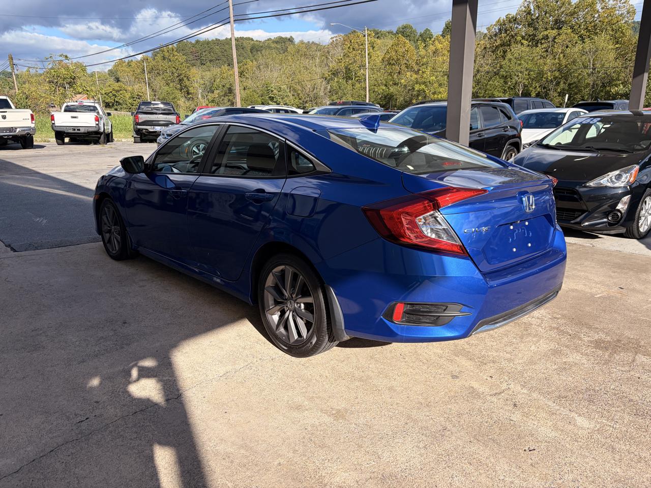 Honda Civic photo 16