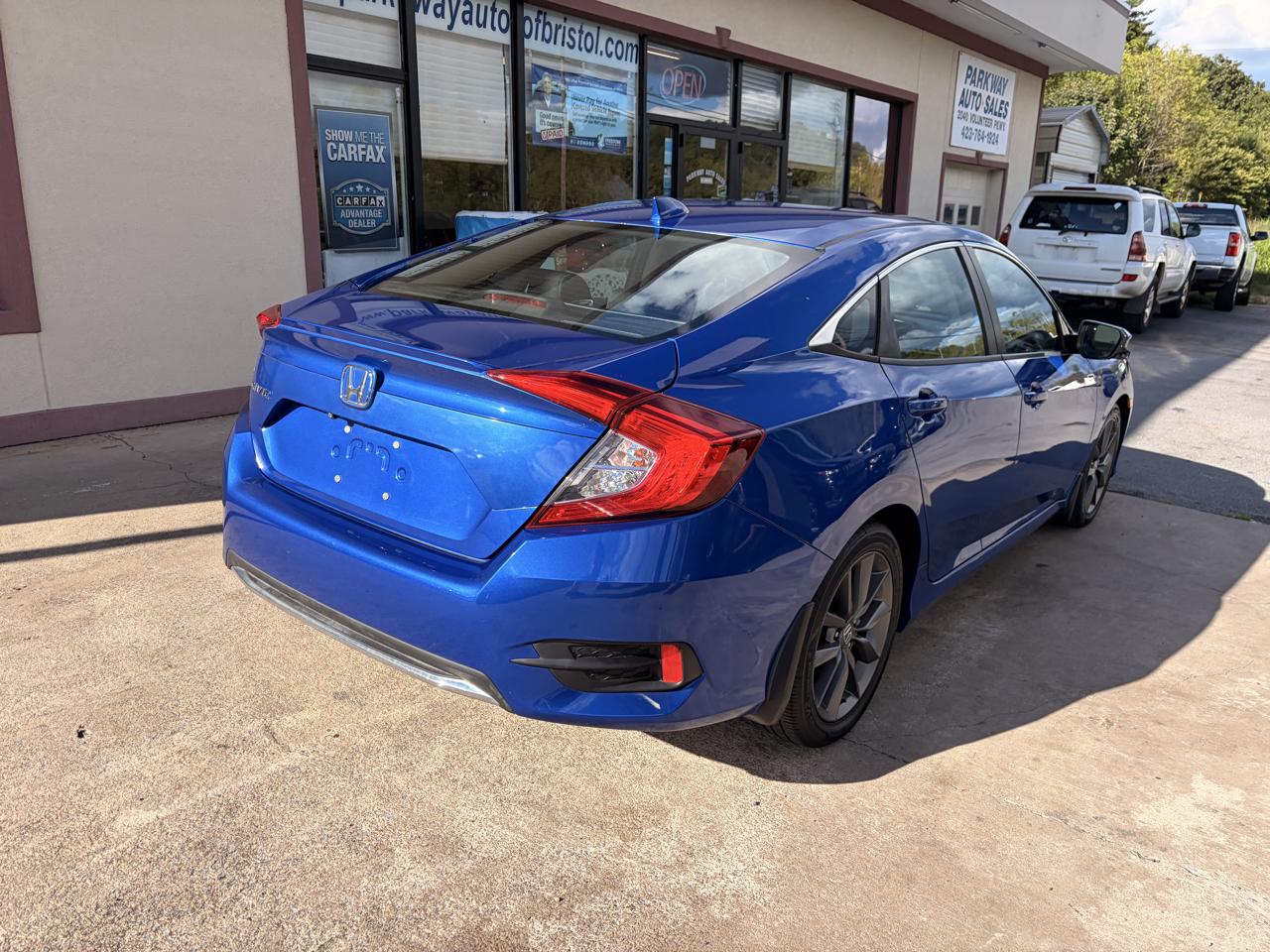 Honda Civic photo 18