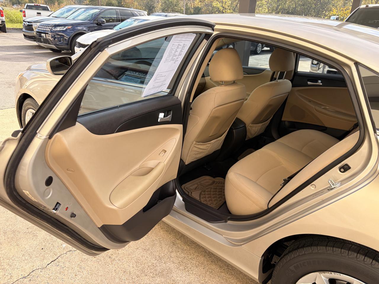 Hyundai Sonata GLS Auto 2011