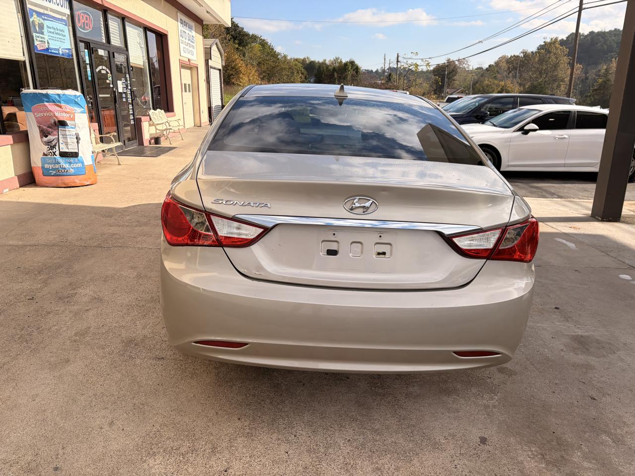 Hyundai Sonata GLS Auto 2011