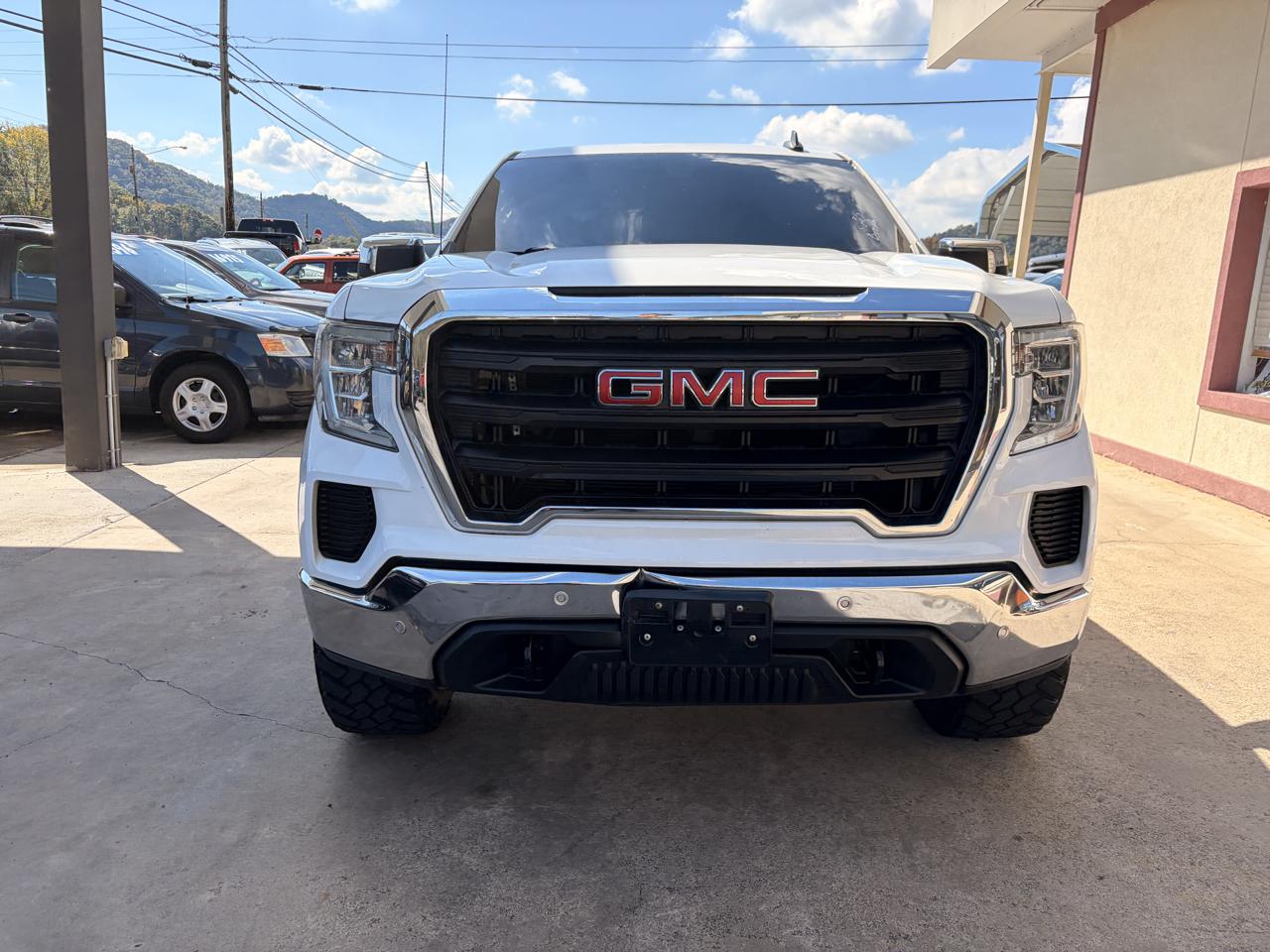 GMC Sierra 1500 Base Crew Cab Long Box 4WD 2020