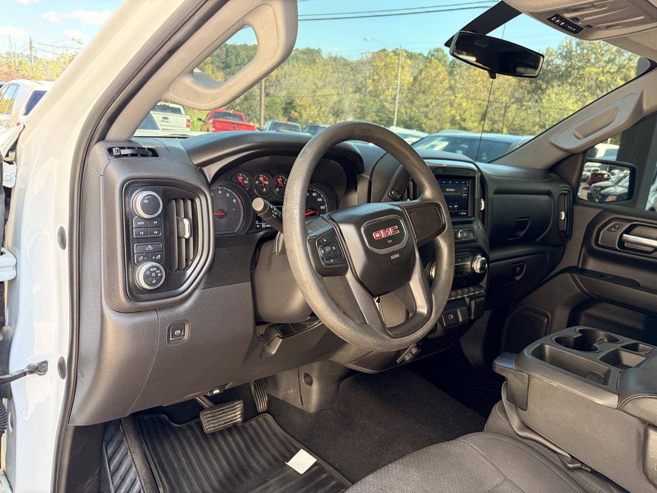 GMC Sierra 1500 Base Crew Cab Long Box 4WD 2020